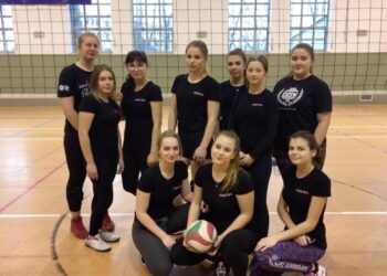 Powiatowa Olimpiad Młodzieży w piłce siatkowej dziewcząt